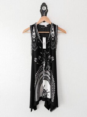 Mechant NWT Tunic Top Large Black White Boho Sleeveless Sharkbite Hem Flowy